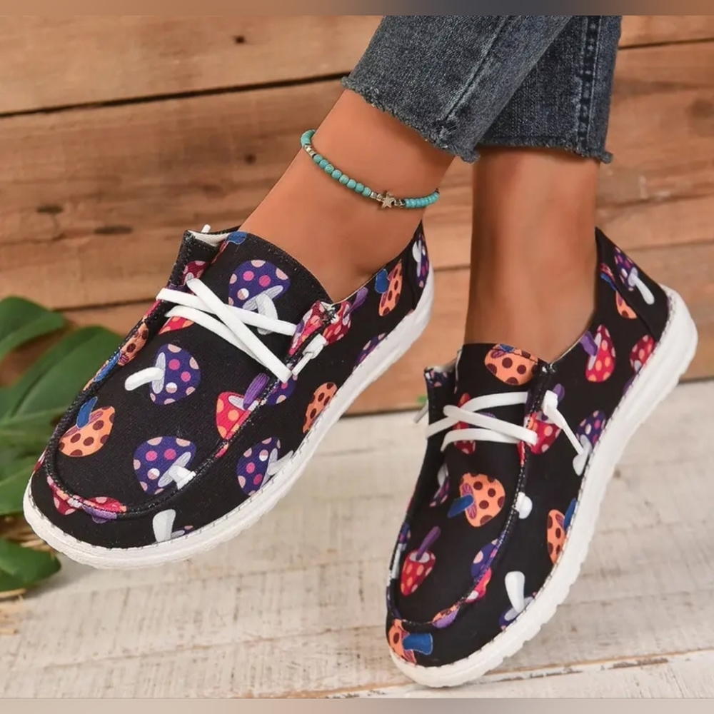 Women's Size 10.5 Mushroom Print Lightweight & Comfortable Walking Shoes - Picture 4 of 8